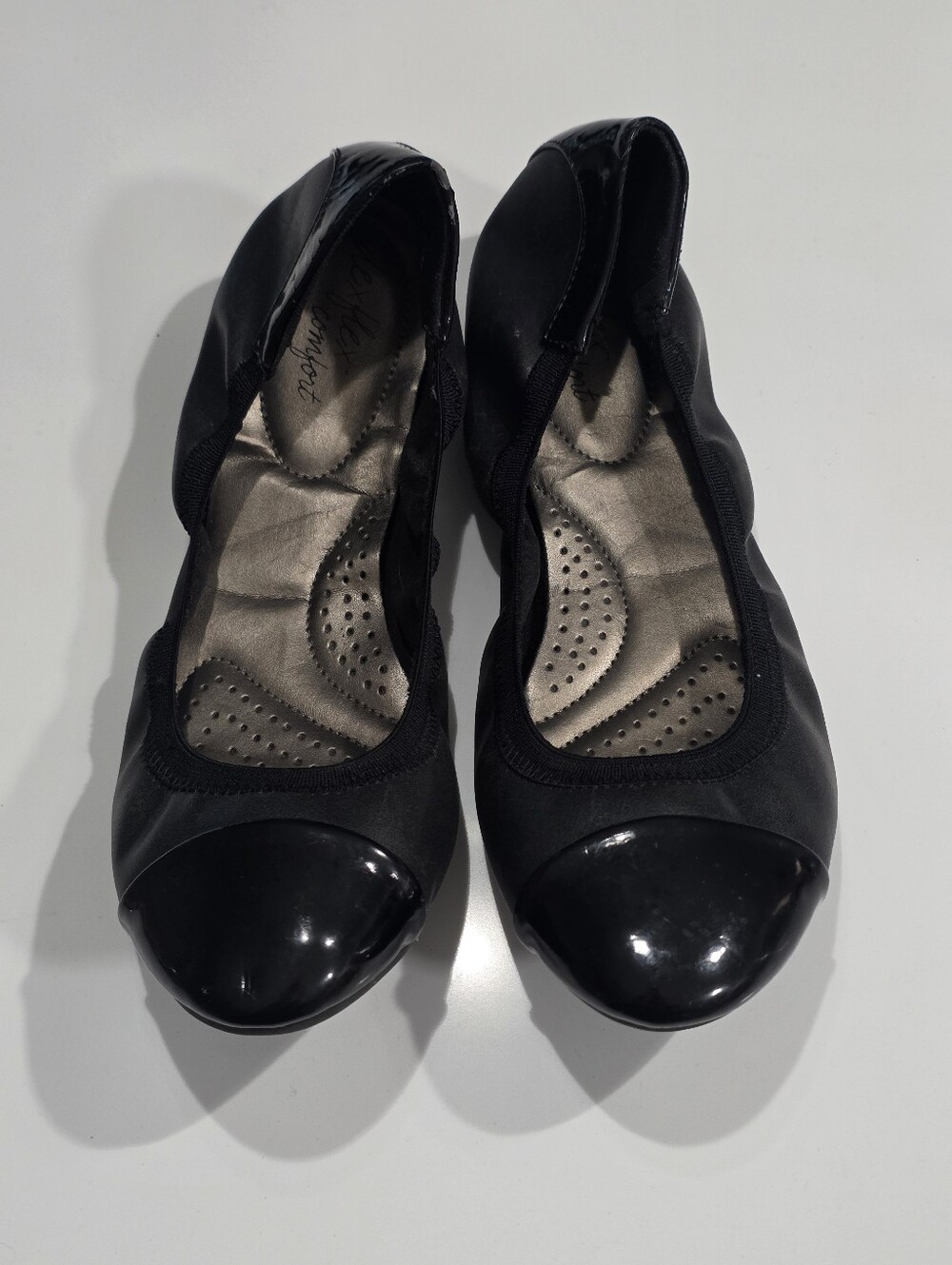 Payless Dexflex Comfort Black Ballet Flats Size 9.5